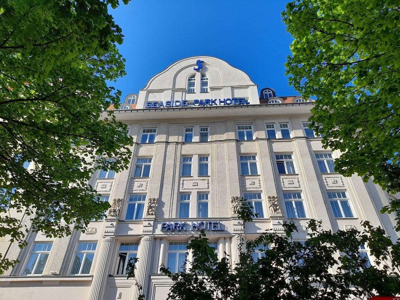 expedia-3157778-2