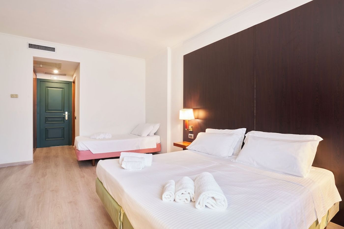 expedia-3163469-7