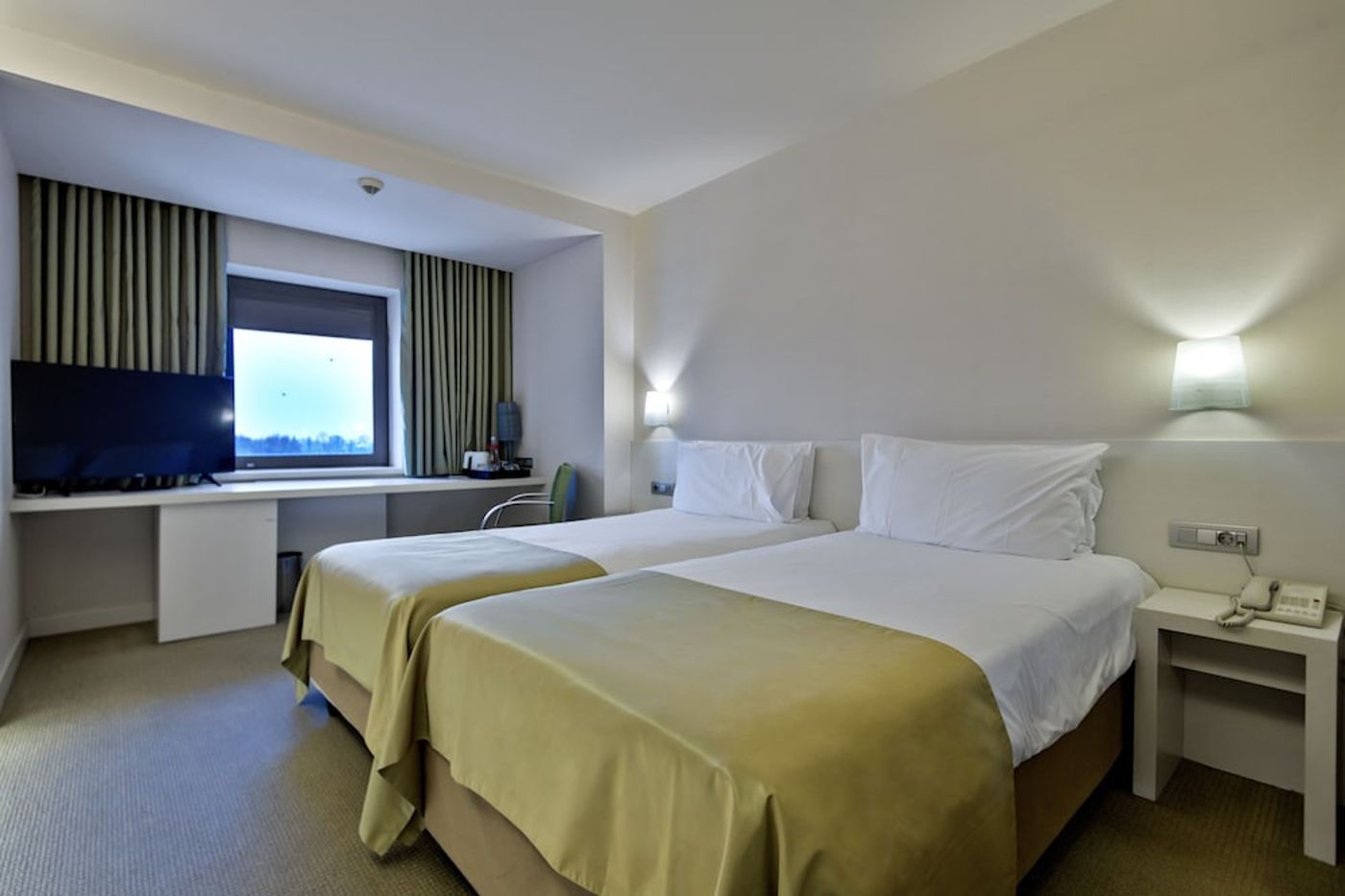 expedia-3162979-9