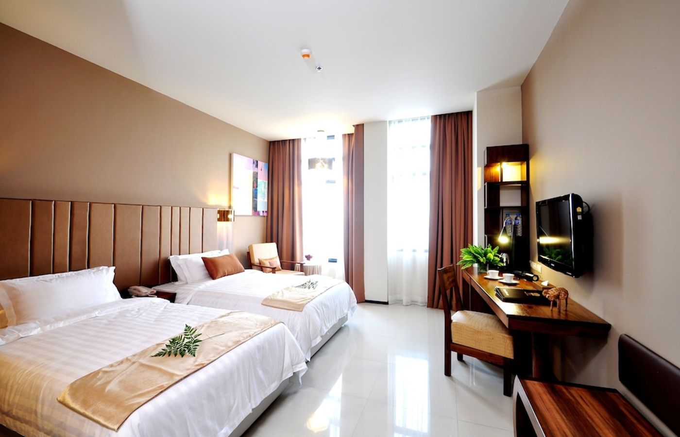 expedia-3165192-13
