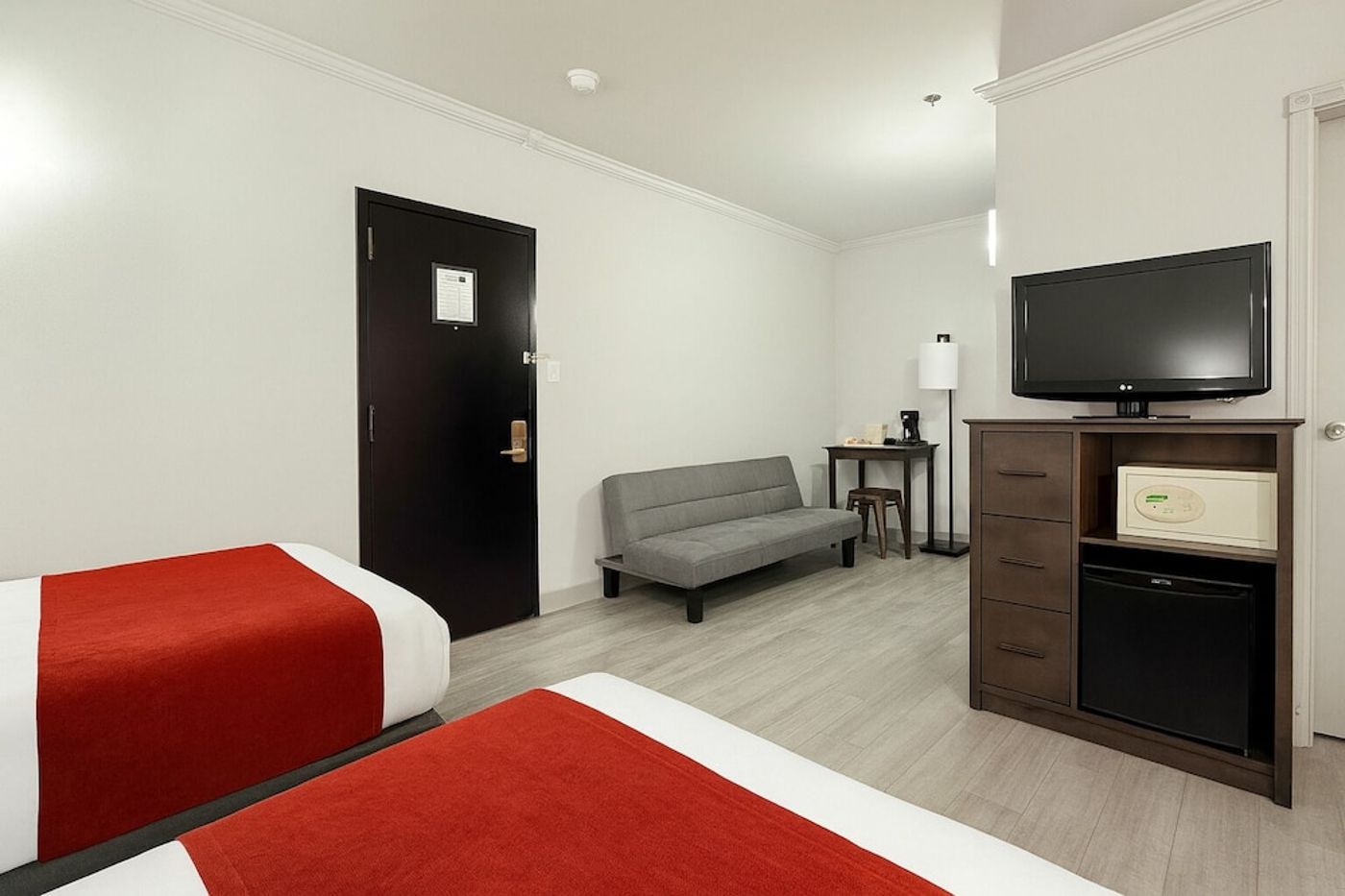 expedia-3159065-9