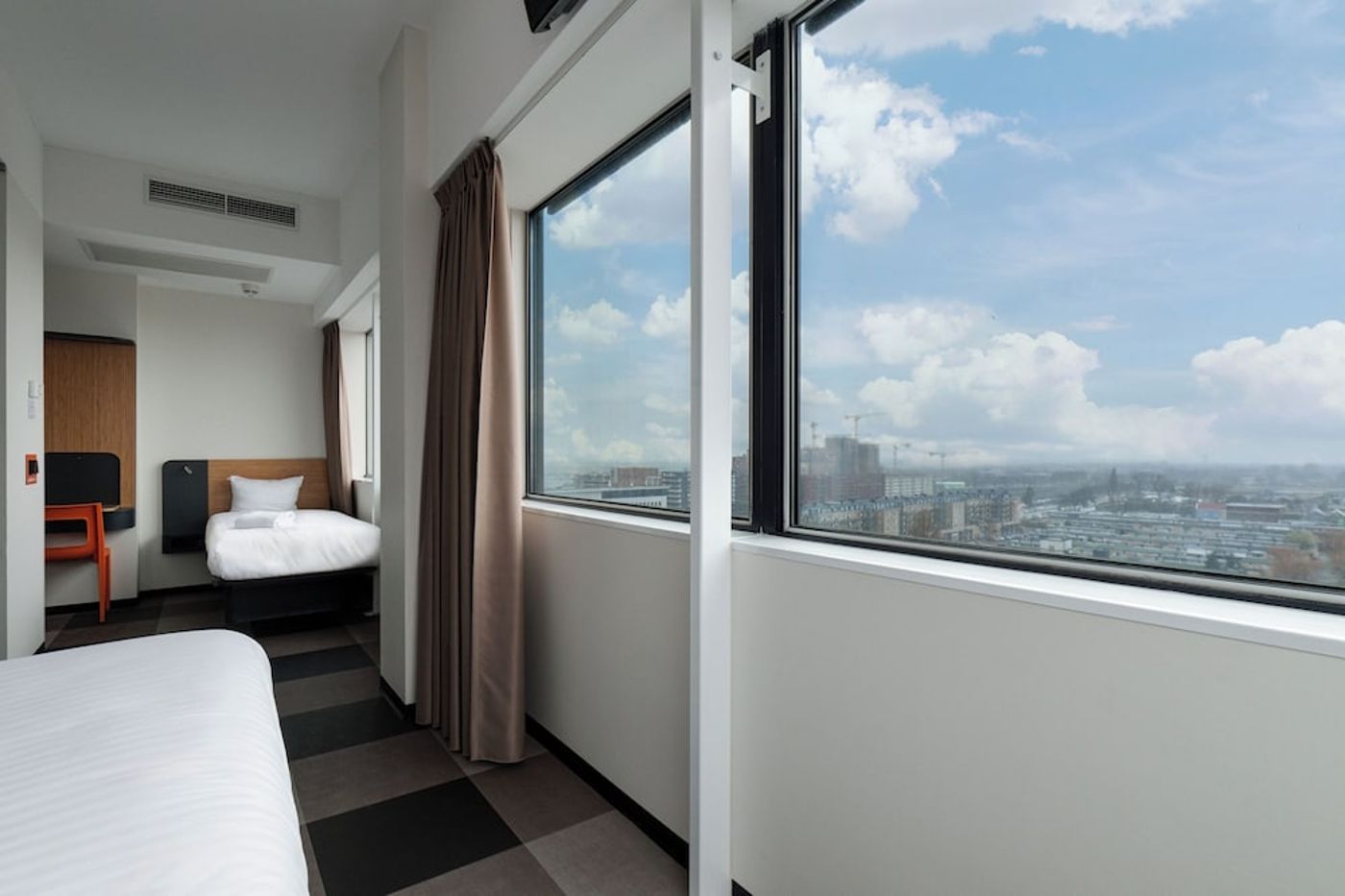 expedia-3165282-14