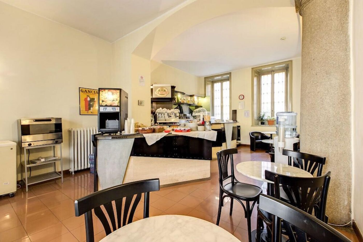 expedia-3159887-10