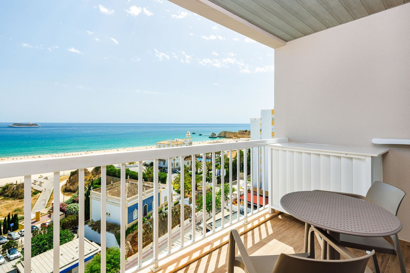 19.12.25 Jupiter Algarve Hotel