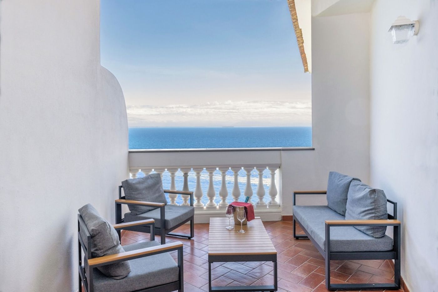 expedia-3166802-9