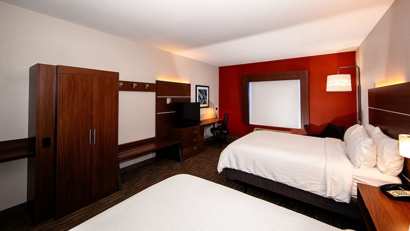 expedia-3162125-18
