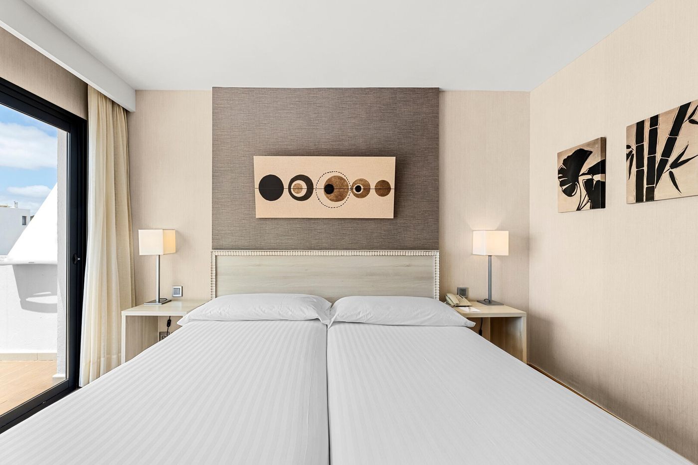 17.03.26 THB Lanzarote Beach