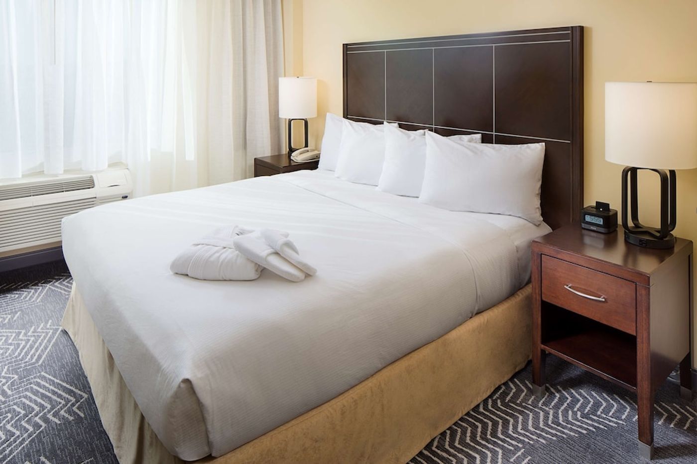 expedia-3158849-25