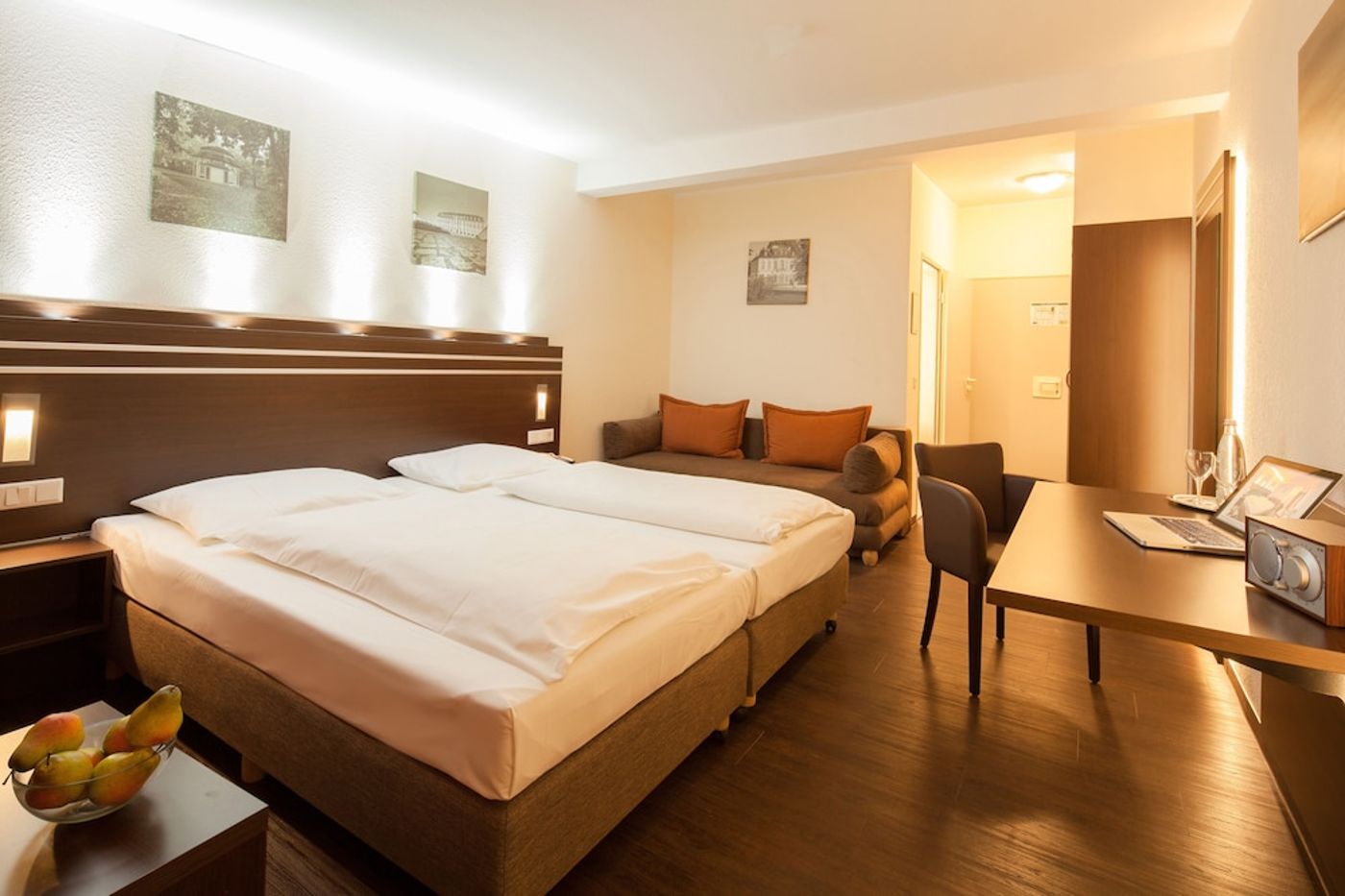 expedia-3165935-6