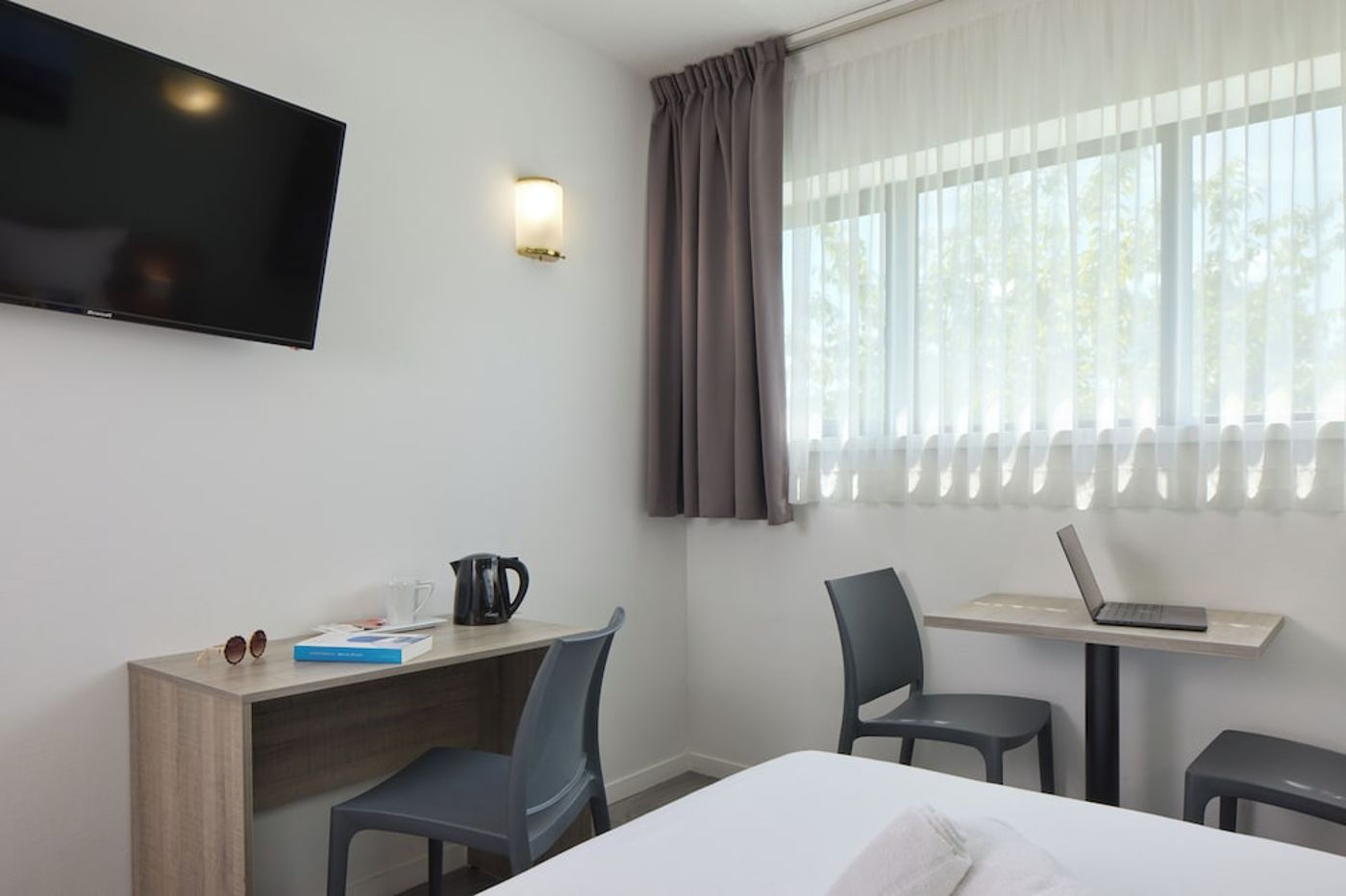 expedia-3161685-9