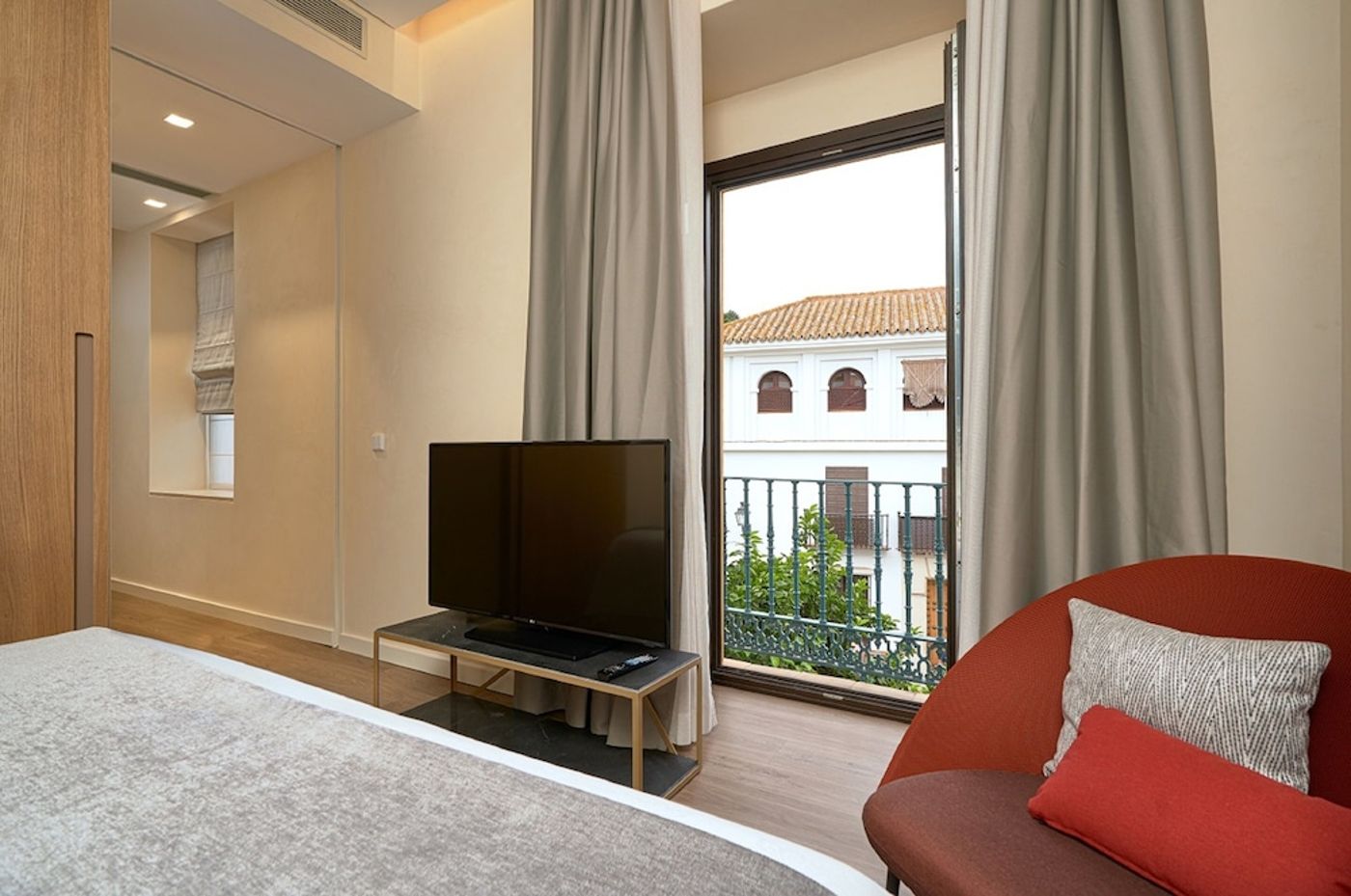 expedia-3164000-22