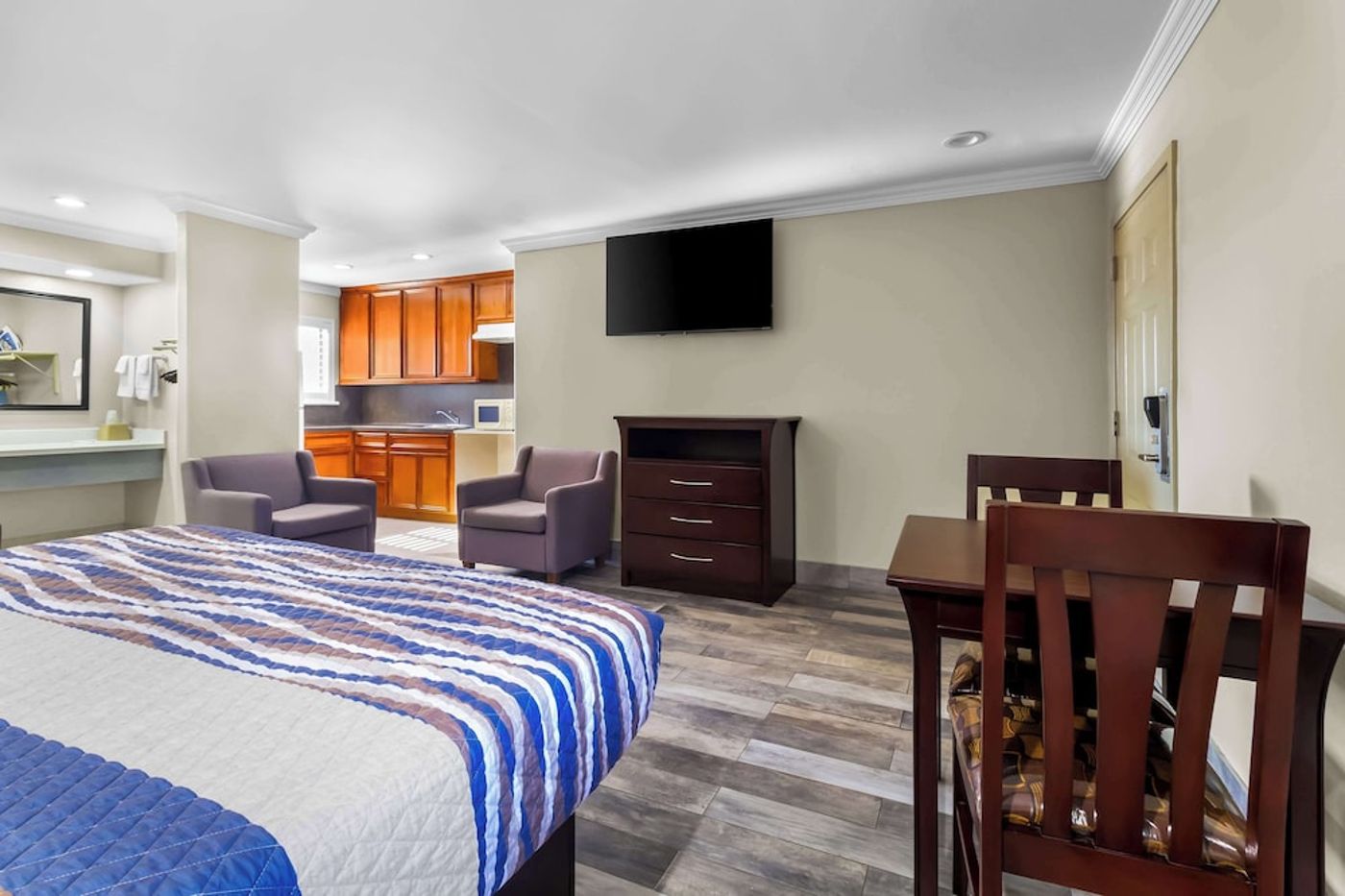expedia-3160688-11