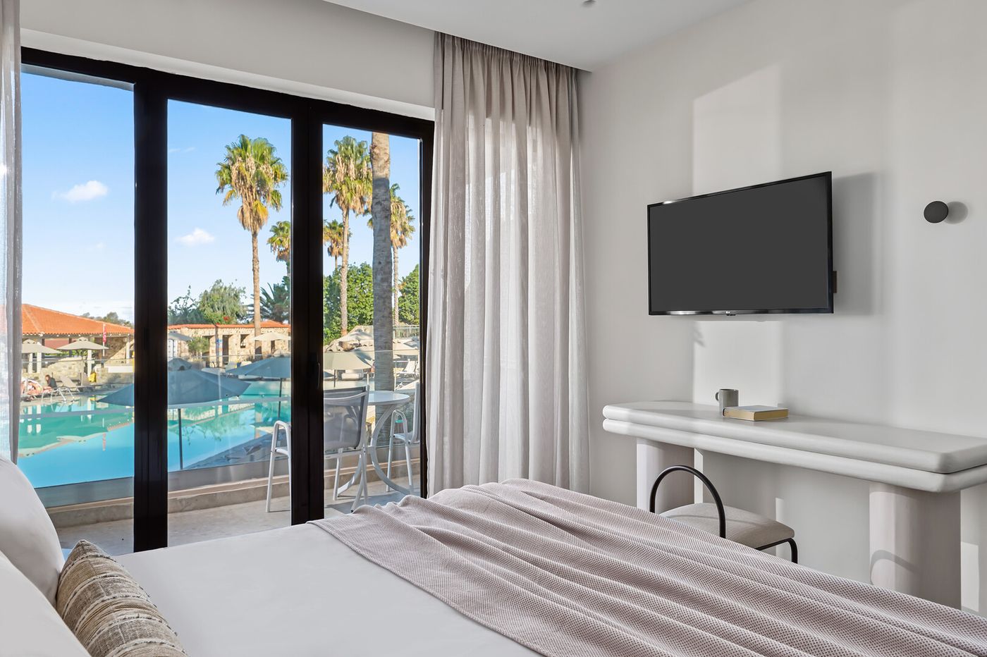 Atlantica Thalassa Hotel