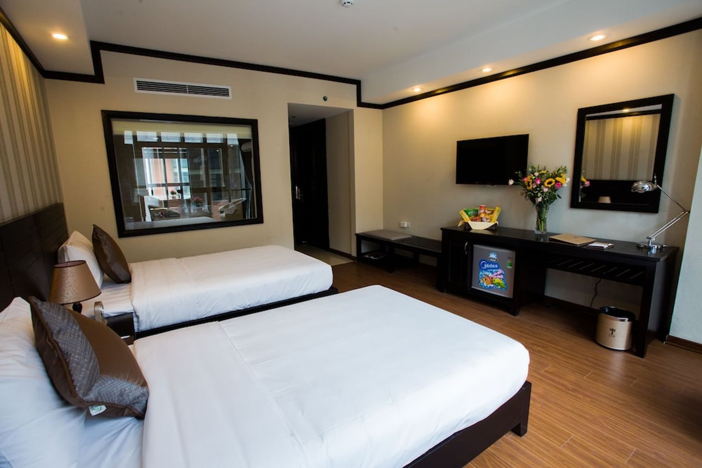 expedia-3163084-1