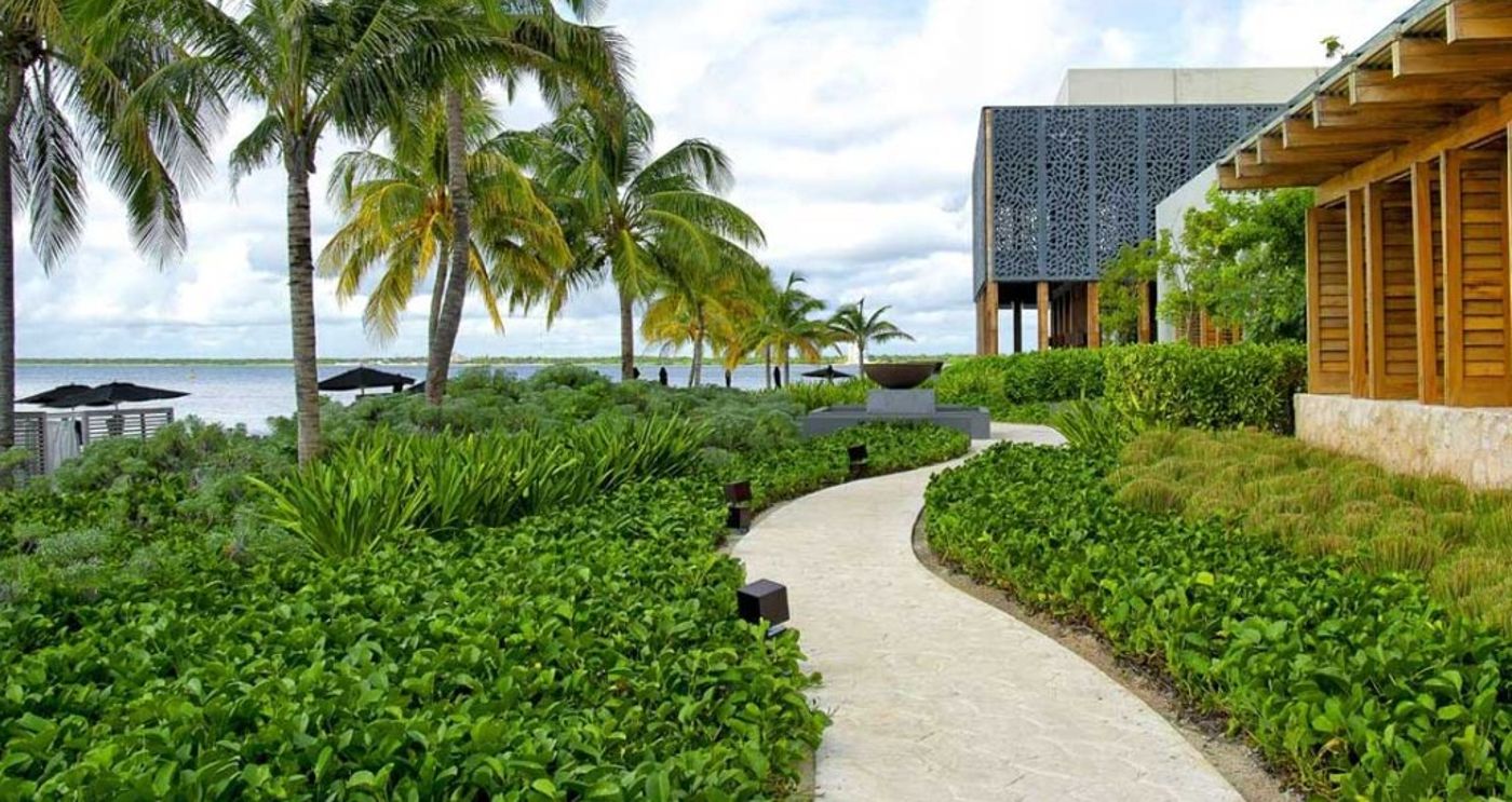 NIZUC Resort & Spa 17.09