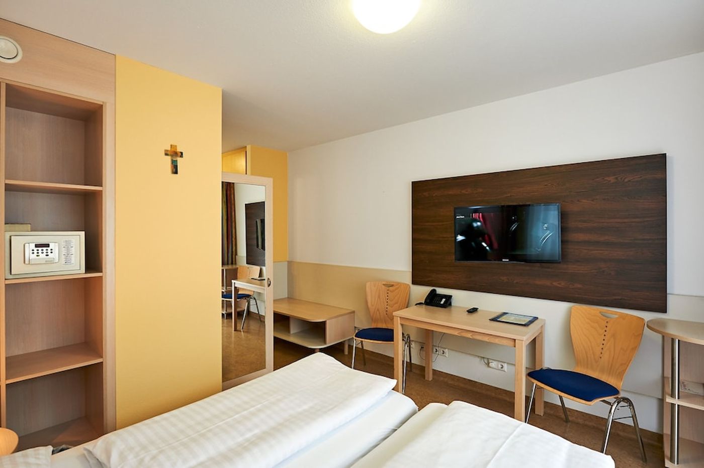 expedia-3163942-24