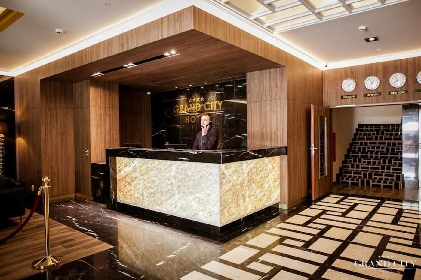expedia-3164787-4