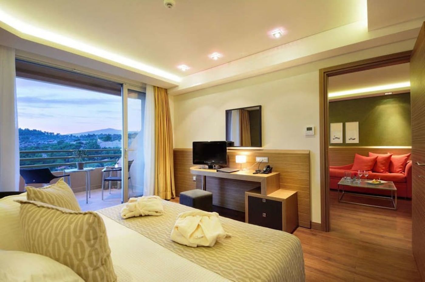 expedia-3131714-25