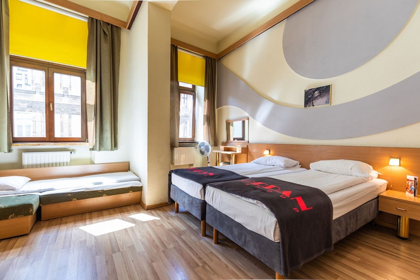 expedia-3166467-5