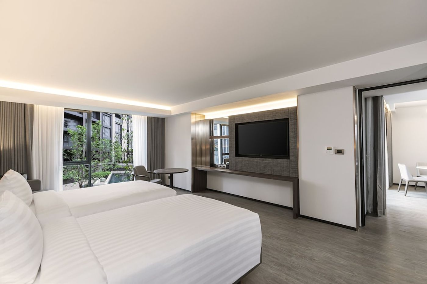 expedia-3165791-3