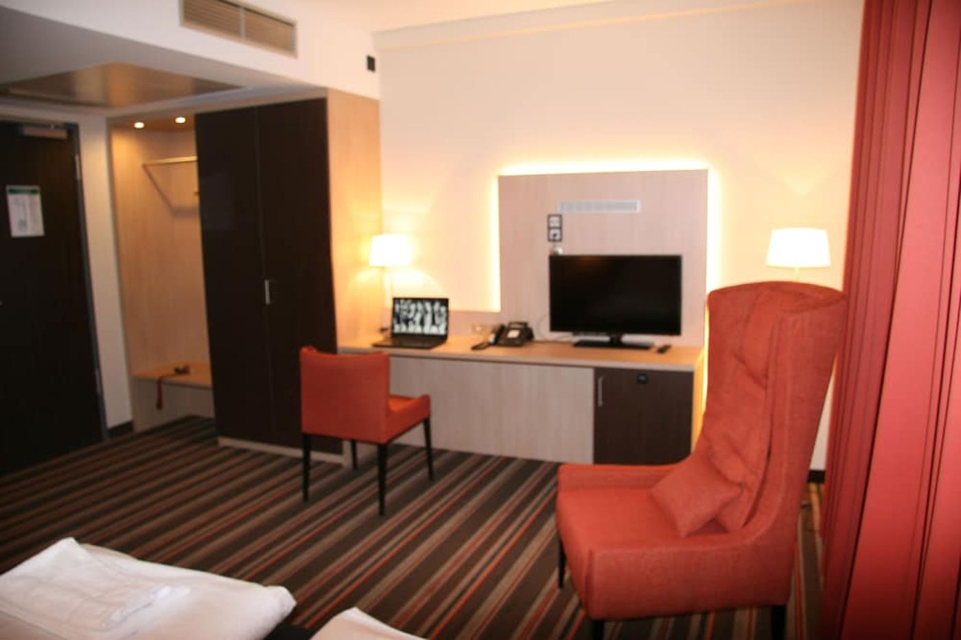 expedia-3161386-18