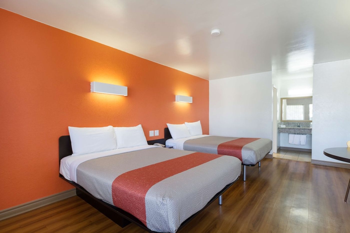 expedia-3158869-9