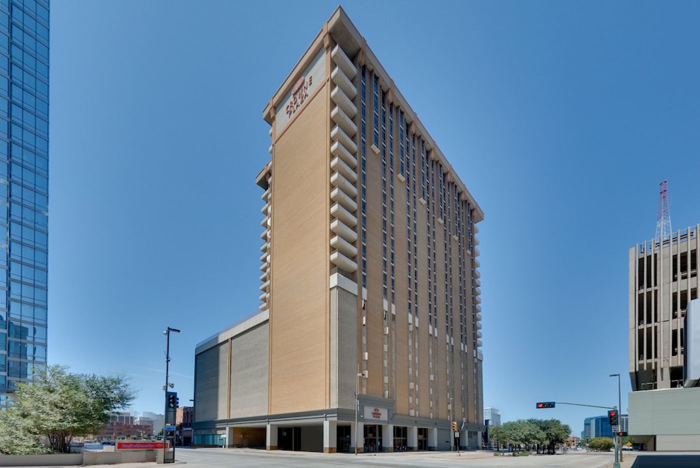 expedia-3159168-6