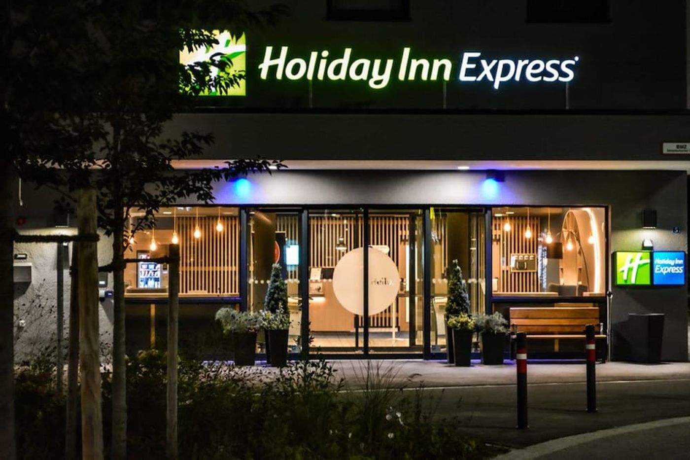 expedia-3165365-4