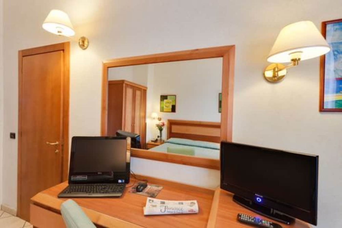 expedia-3160594-8