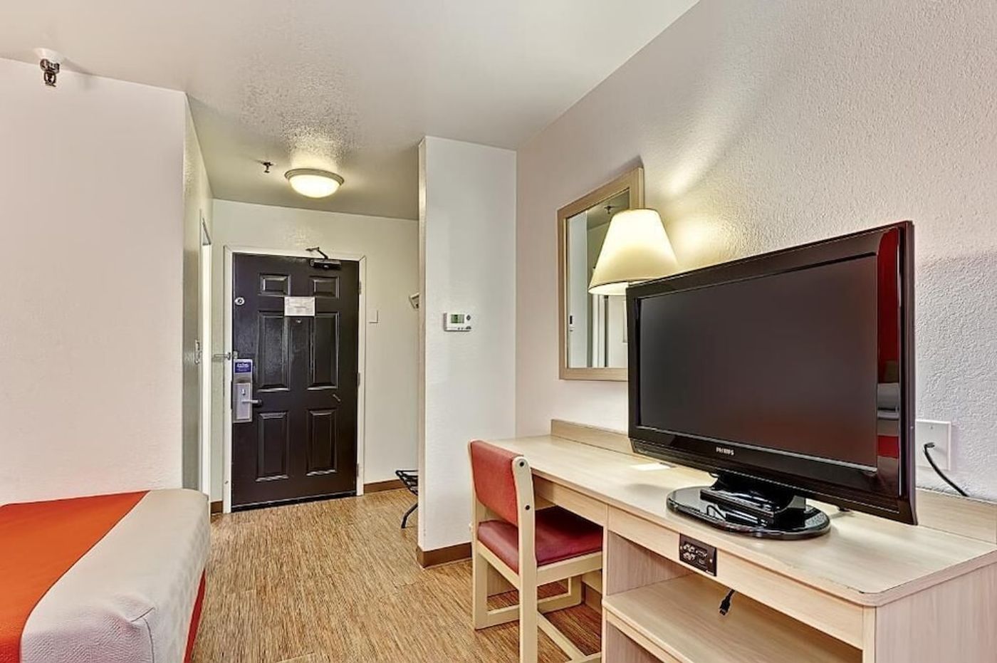 expedia-3162060-8