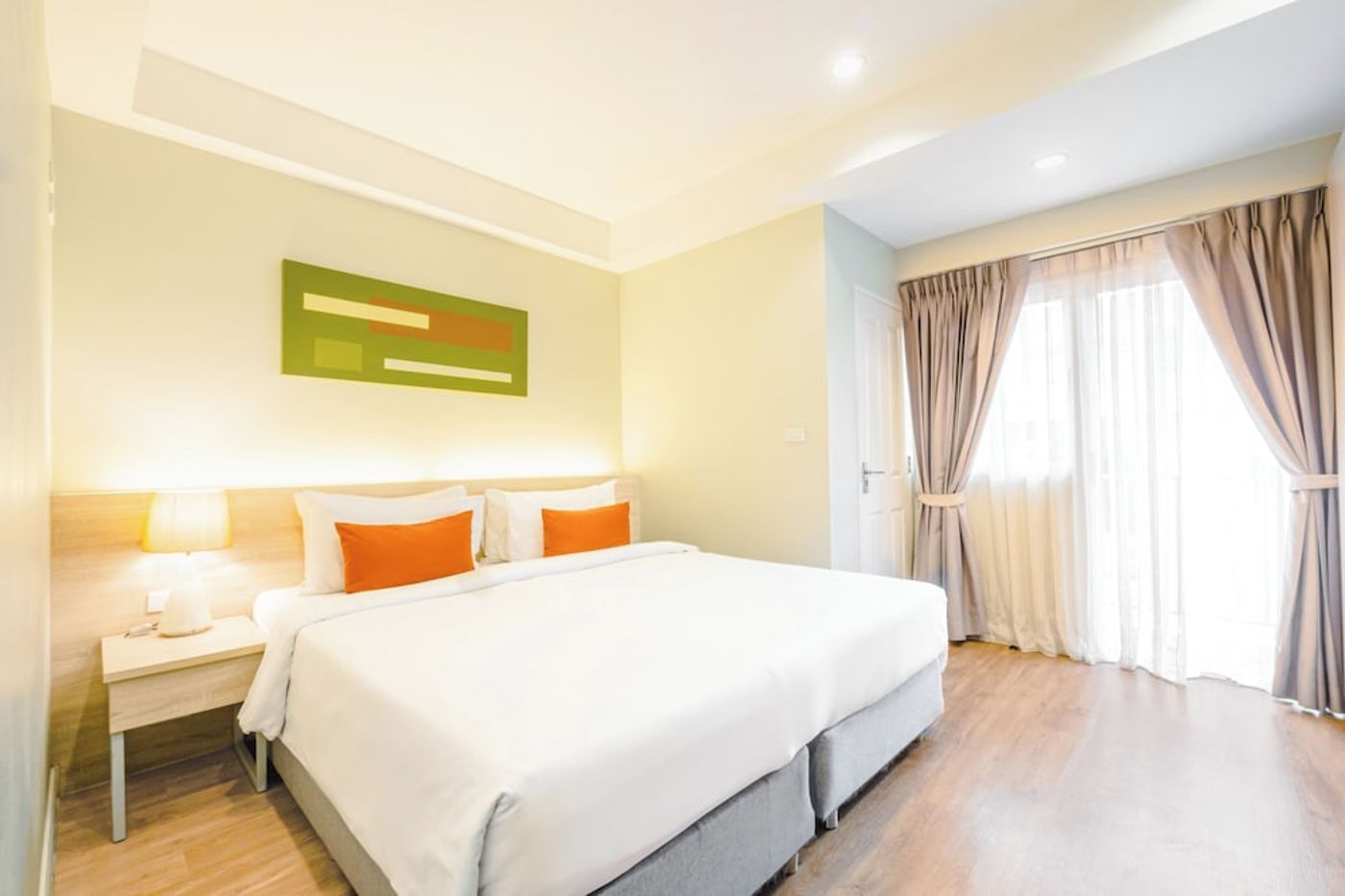 expedia-3162915-22