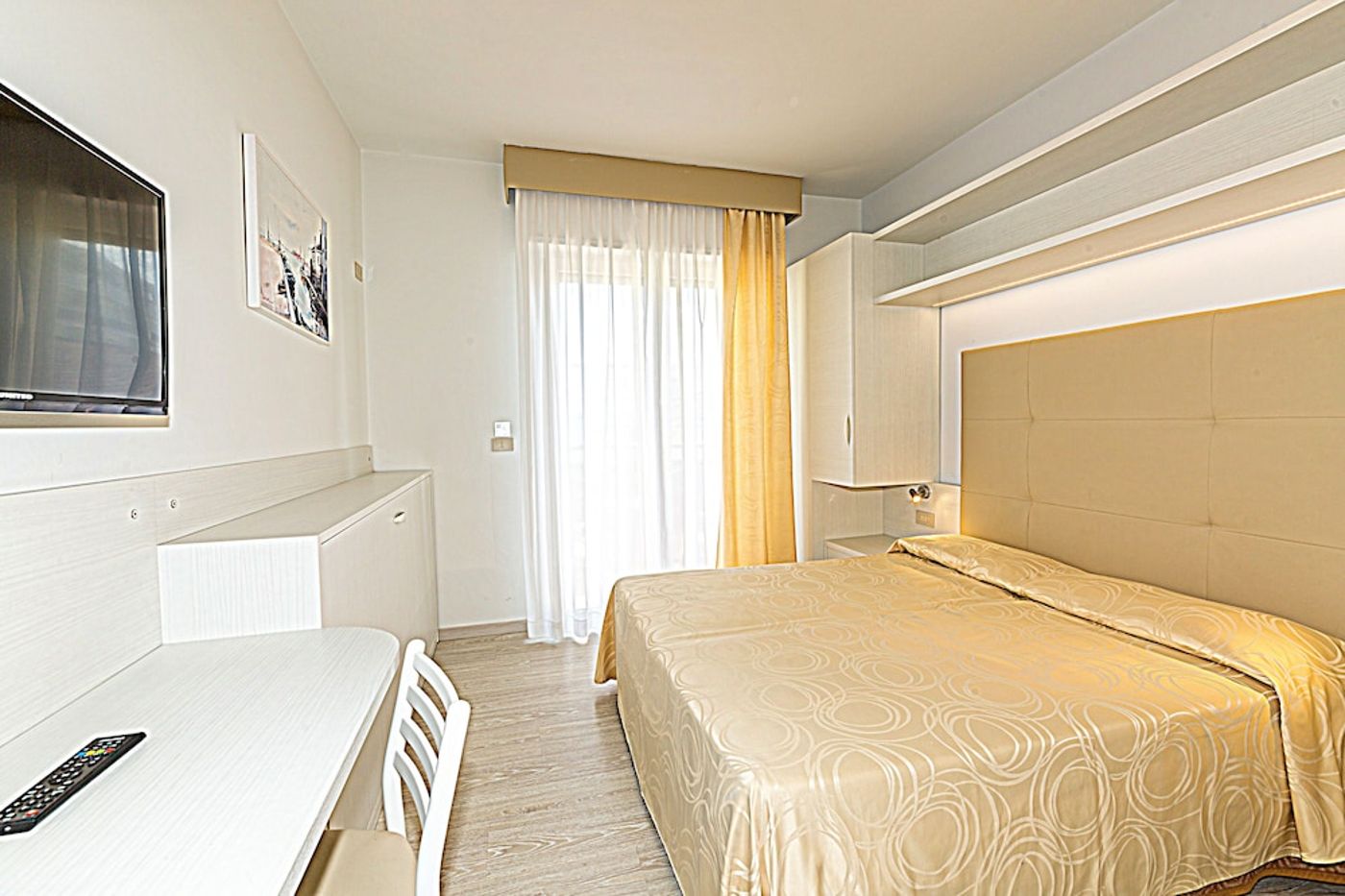 expedia-3166536-8