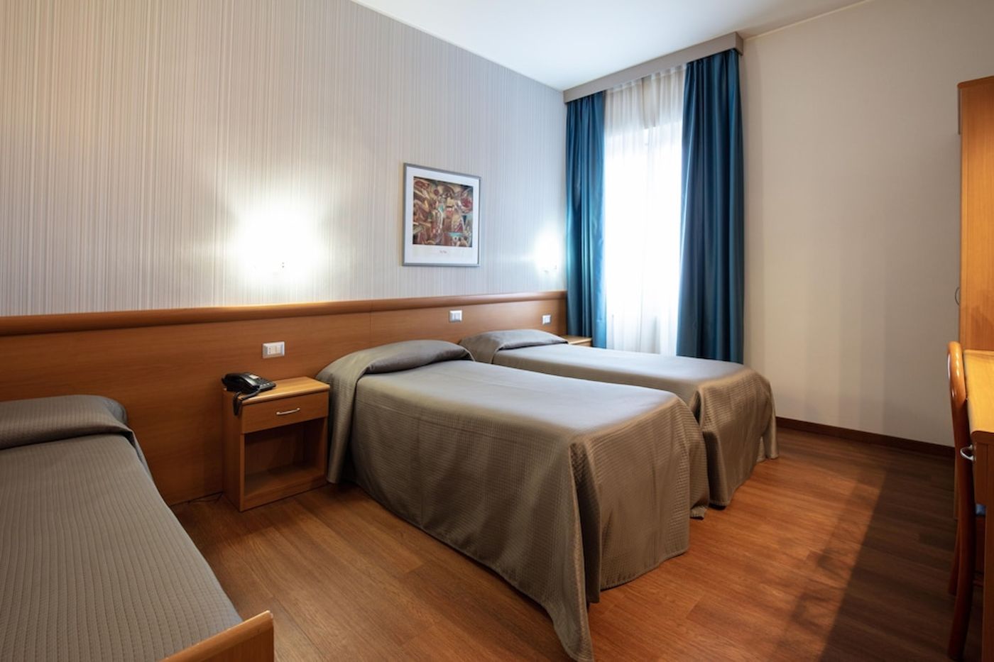 expedia-3163578-25