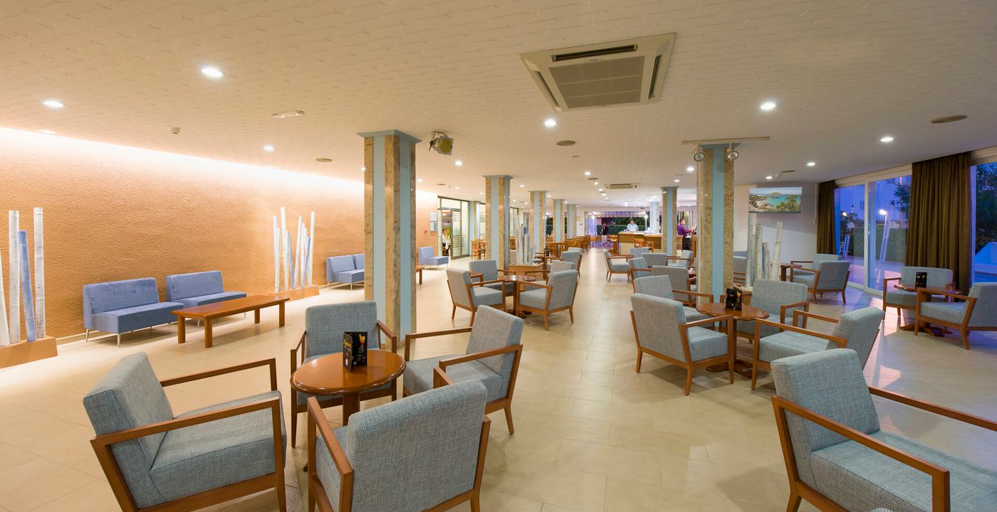 02.10.26 Gran Sol Hotel