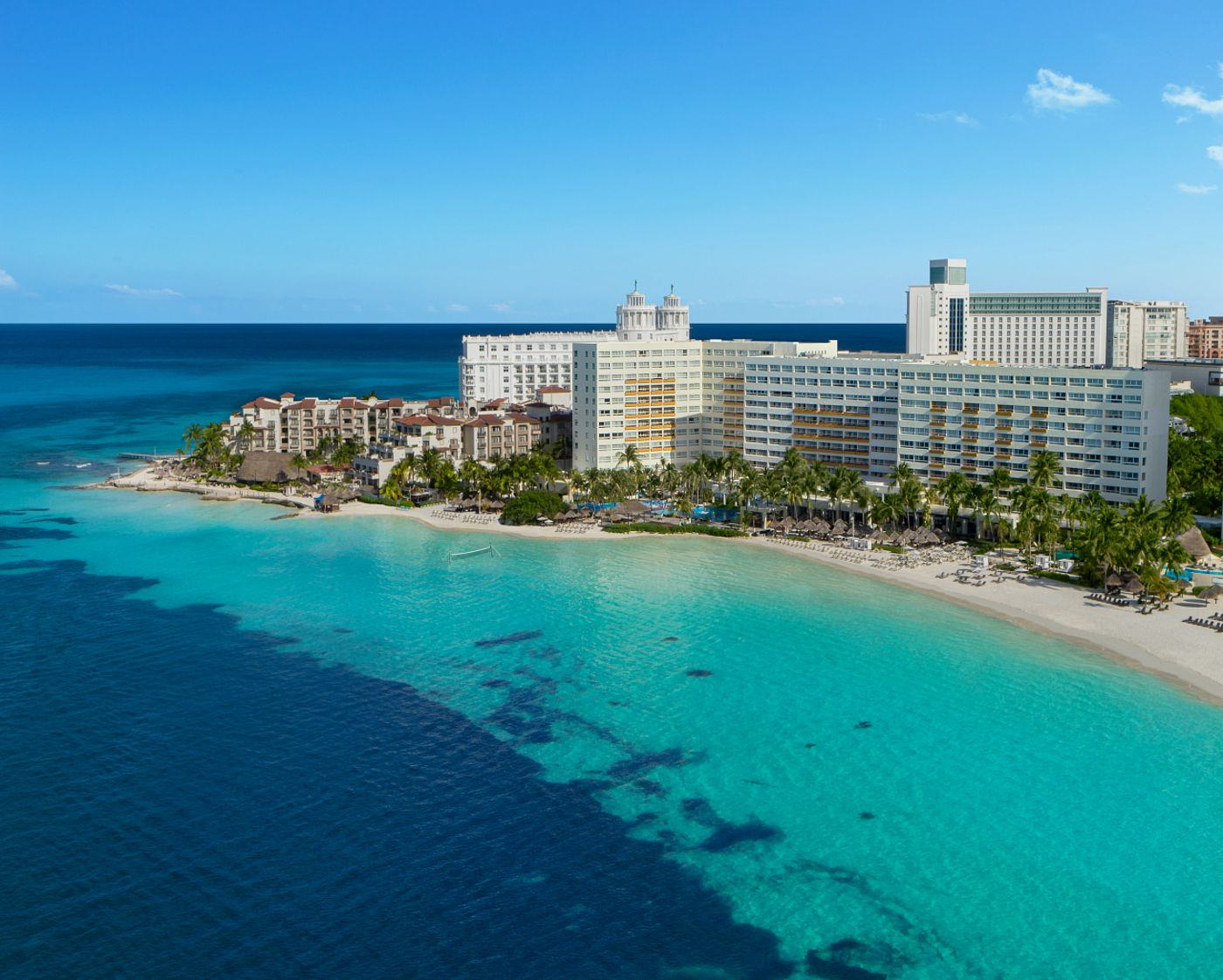  Dreams Sands Cancun Resort & Spa 27.08
