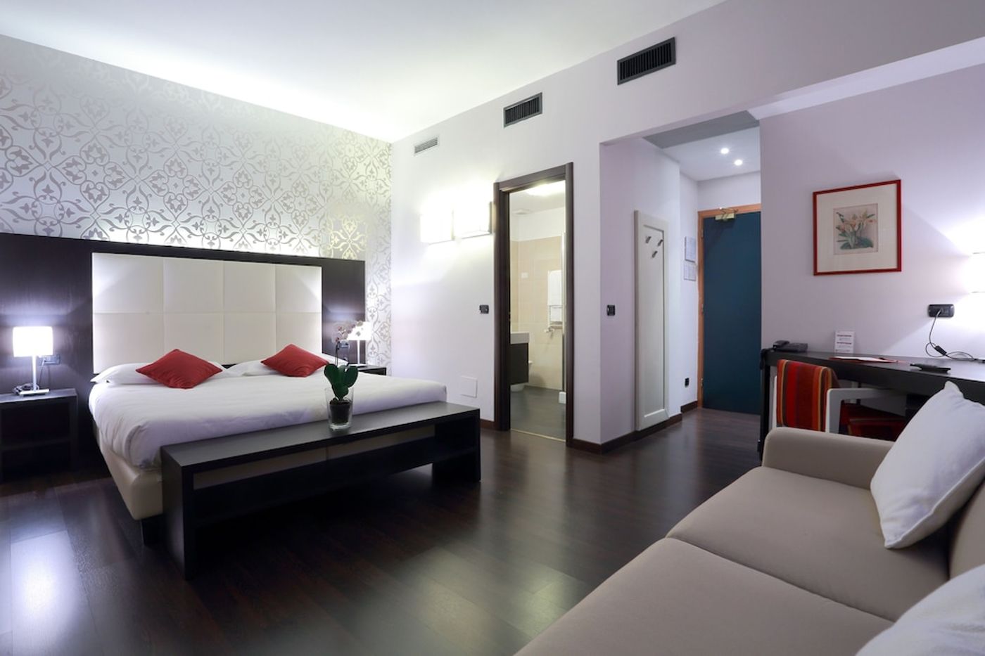 expedia-3163507-12
