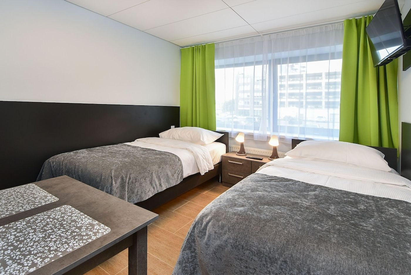 expedia-3165389-7