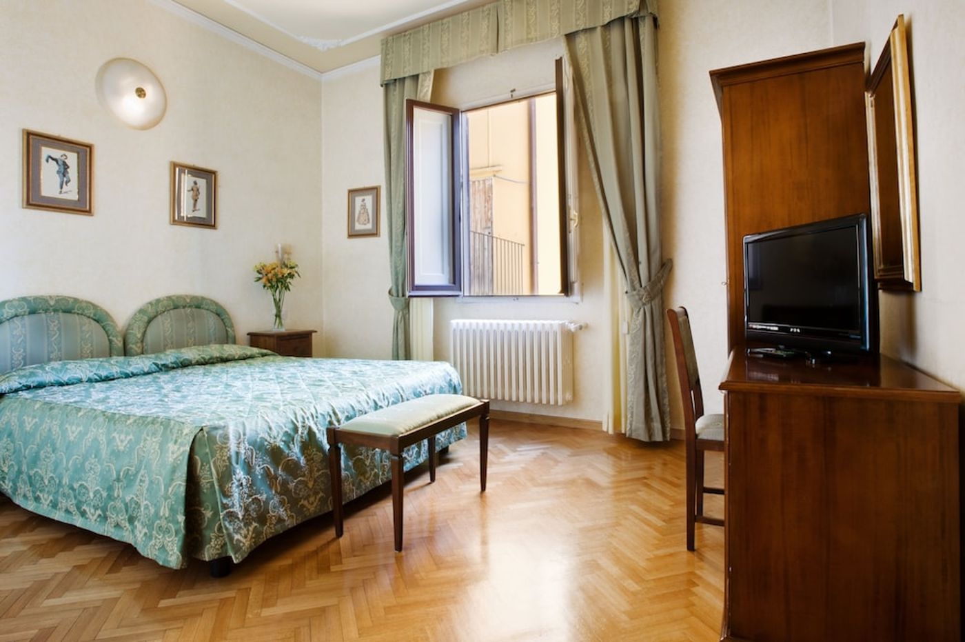 expedia-3160609-13