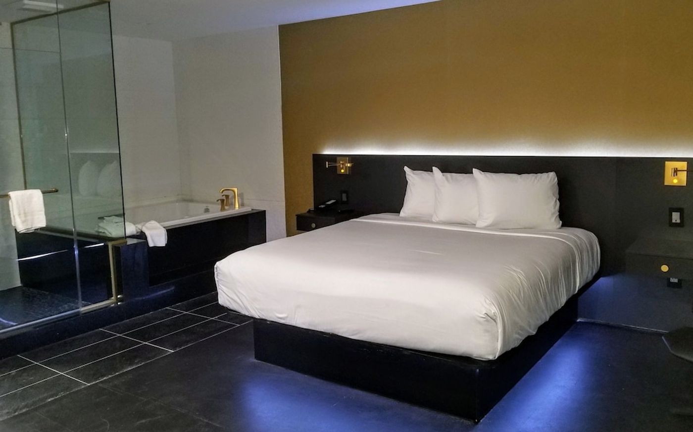 expedia-3158865-2