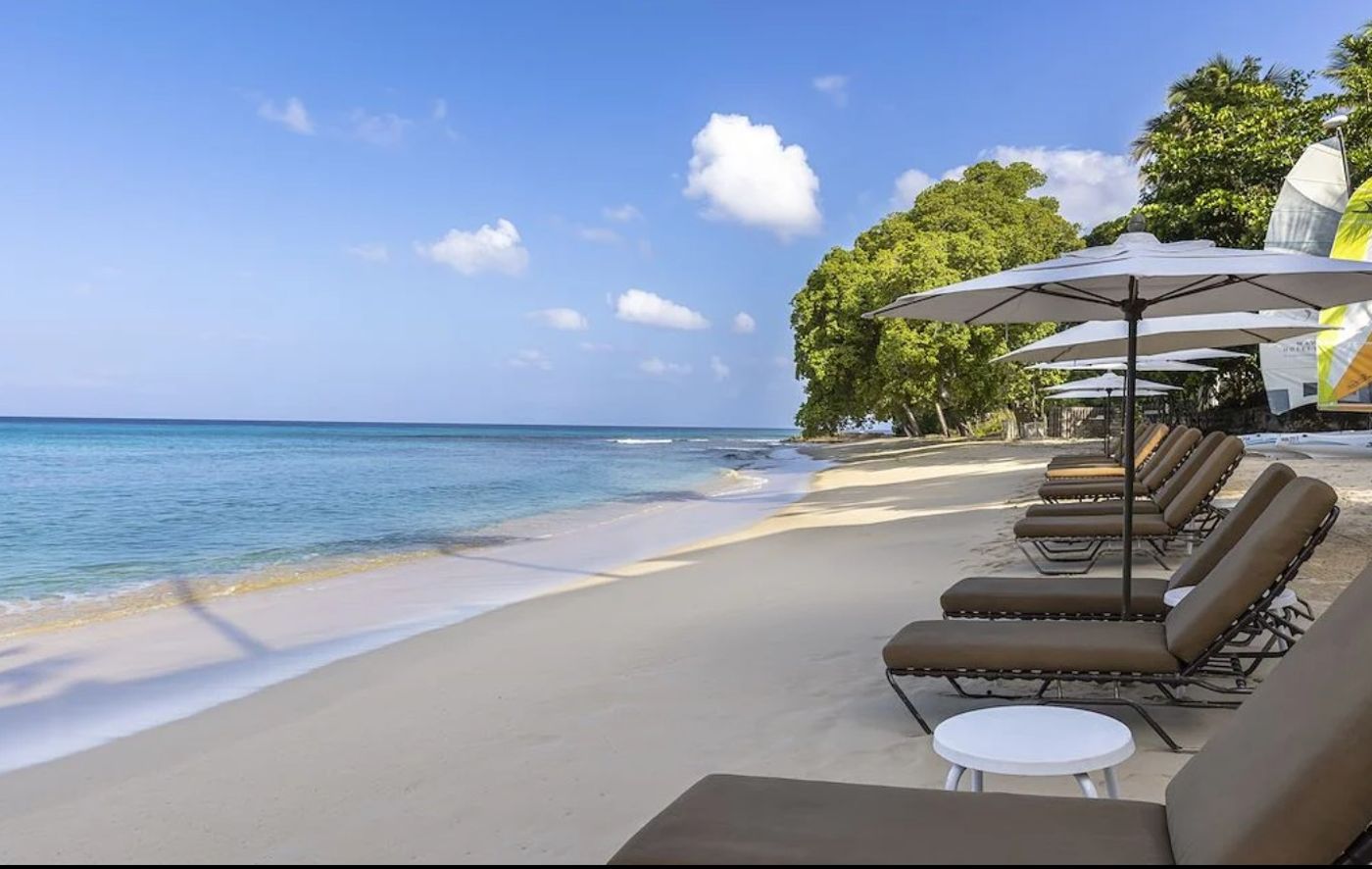 Waves Resort & Spa 08.04
