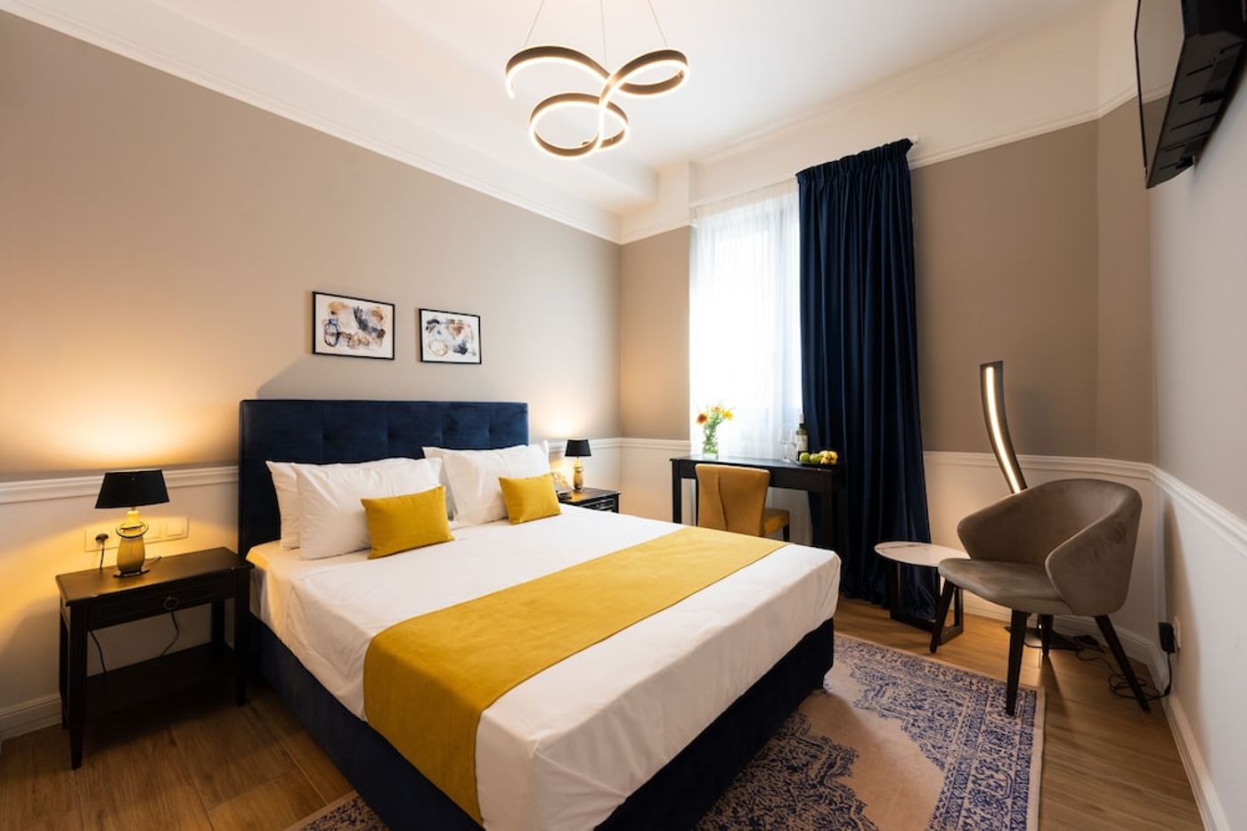 expedia-3165797-12