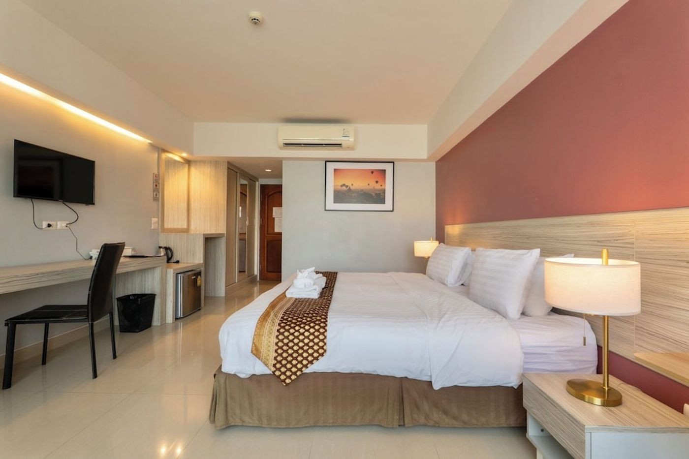 expedia-3162847-11