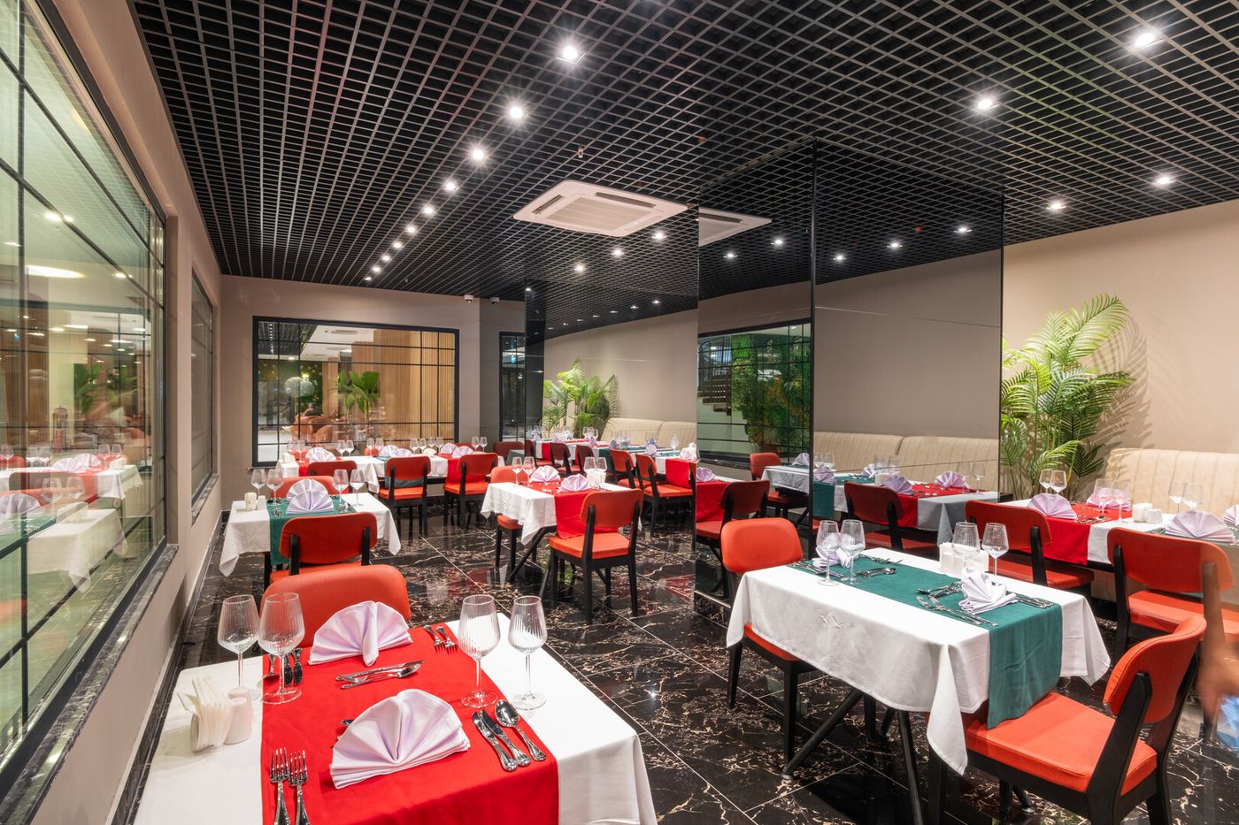 Nova Life Hotel