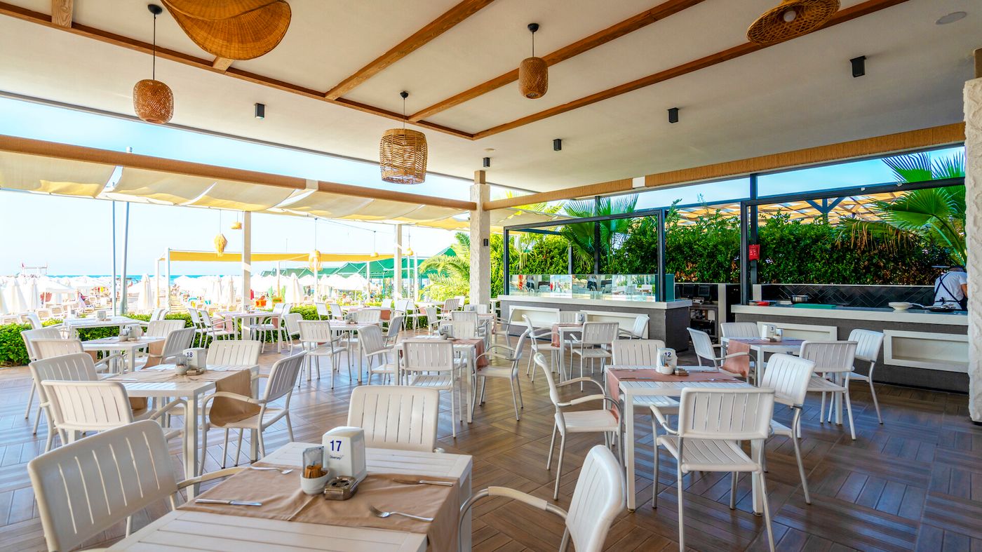Seashell Resort & Spa