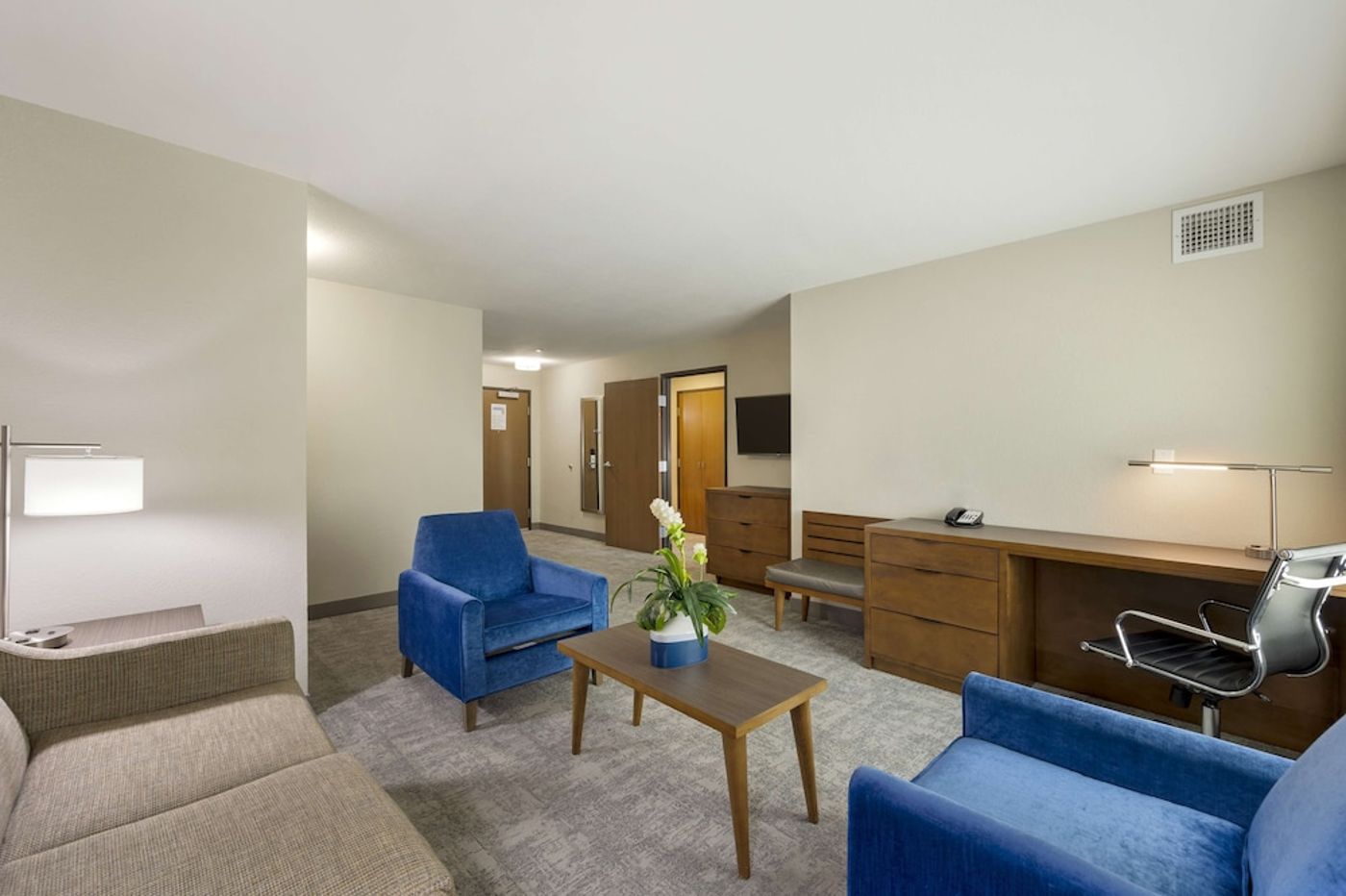 expedia-3160837-15