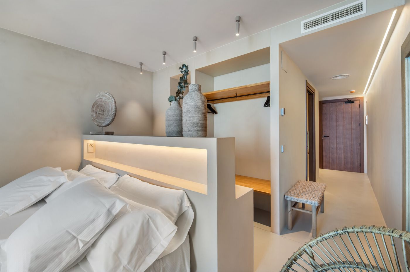 10.08.26 Suites by Miramar
