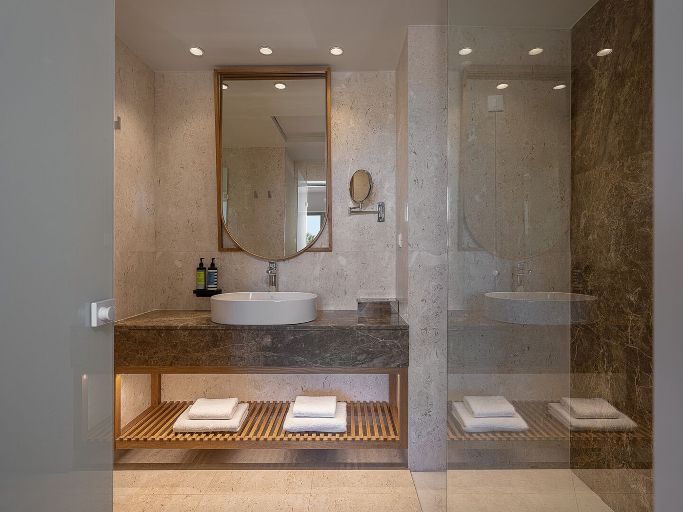 Avra Imperial Residence Collection