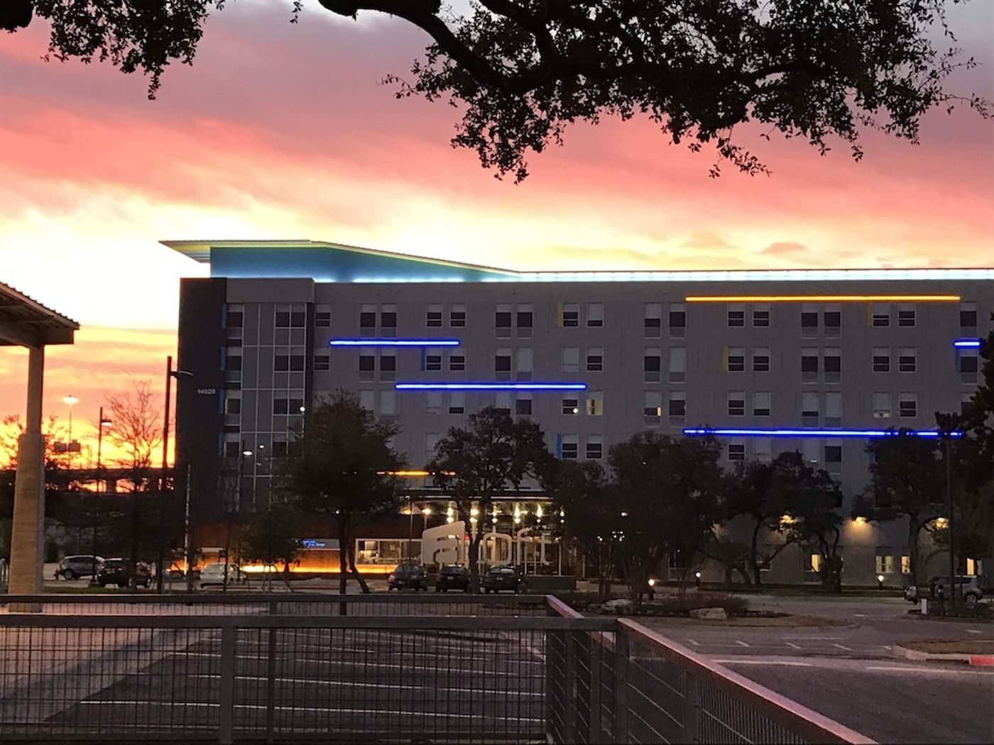 expedia-3159100-3