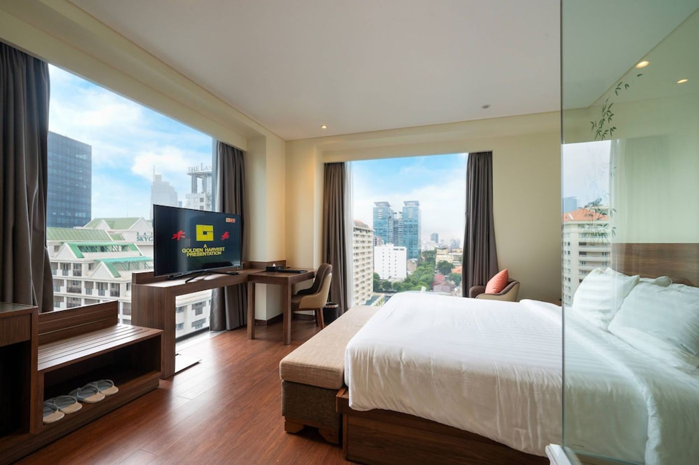 expedia-3163967-23