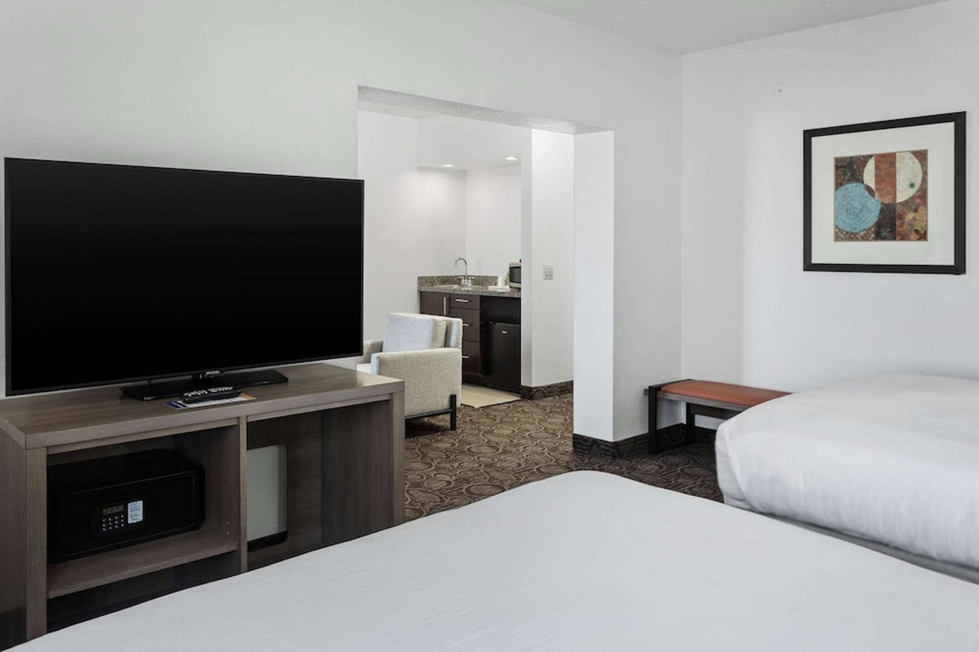 expedia-3159558-25